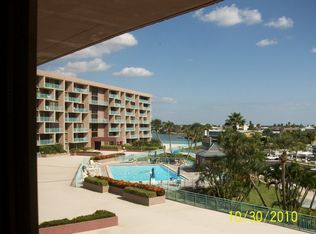 1 Key Capri #303, Saint Petersburg, FL 33706