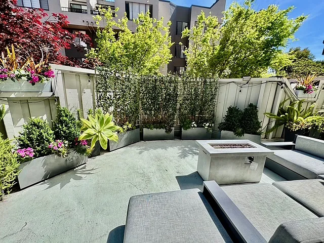 150 Lombard St — Photo 20