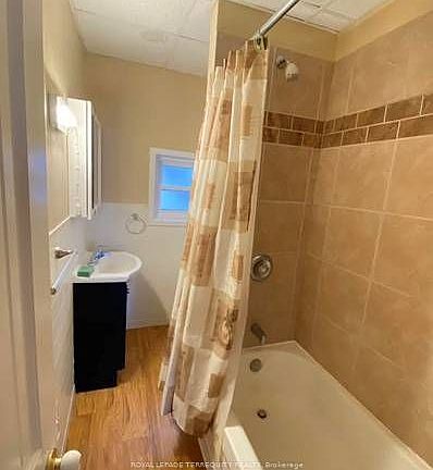 3rd image of 486 Hannah St