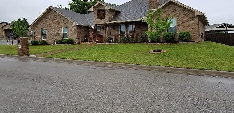 1st image of 2205 Autumn Ct