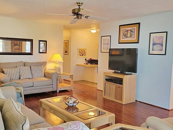 4th image of 73 Juniper Dr E