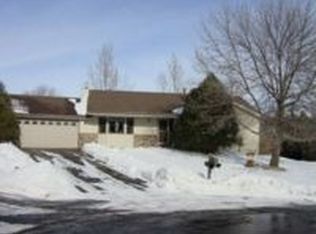 14810 Southcross Ln, Burnsville, MN 55306