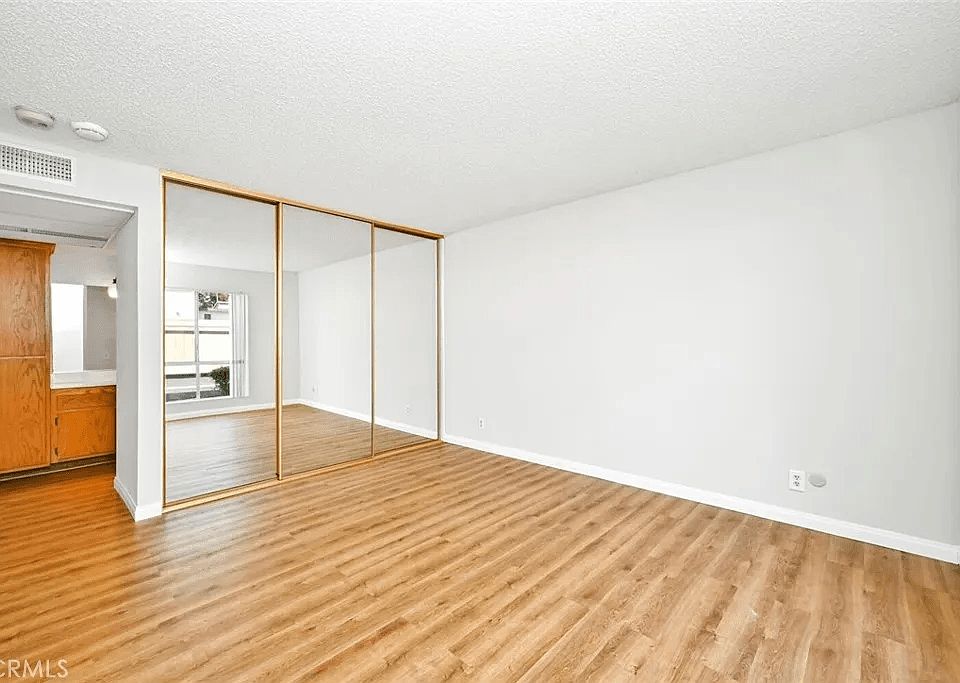 1st image of 2805 S Fairview St Unit F