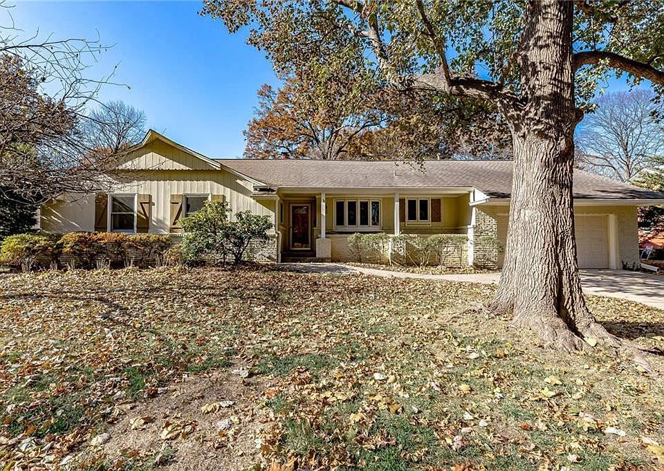 1st image of 6430 Willow Ln