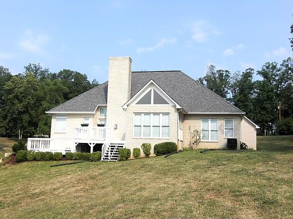 3rd image of 122 Gaddis Trl