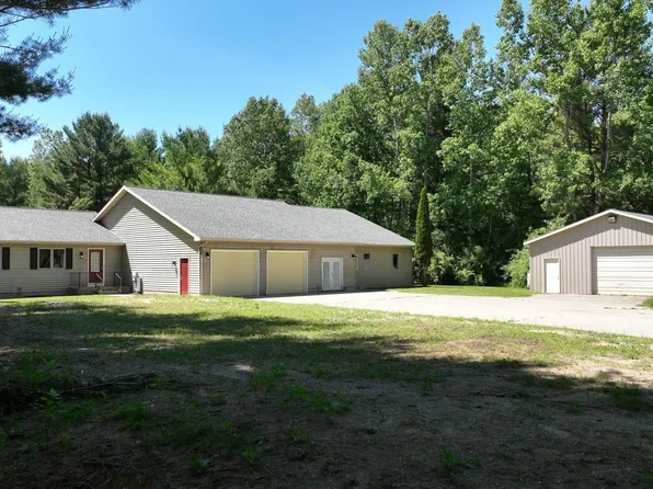 238 S Summerton Rd, Mount Pleasant, MI 48858