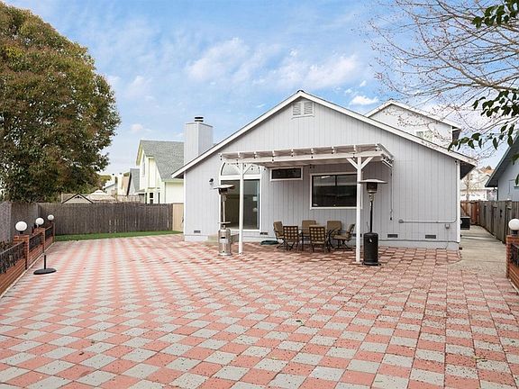 2nd image of 7451 Michael Way