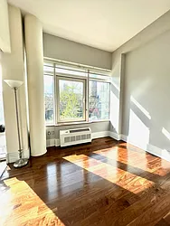 Rented by Nest Seekers International