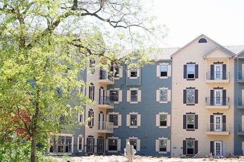 3rd image of 5950 Antoine Dr APT 250