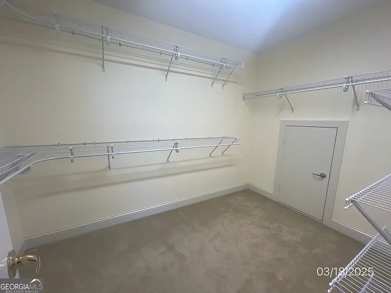 612 Banbury Ct — Photo 25