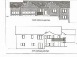 W7739 Volendam St, Holmen, WI 54636