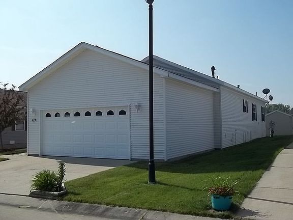 3rd image of 5326 Stafford Ct