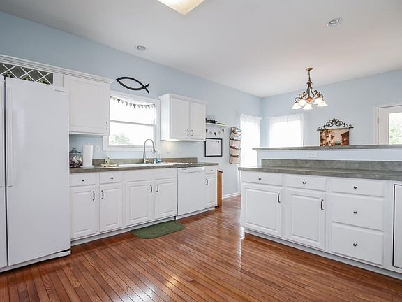 6605-Rockview-Way-28