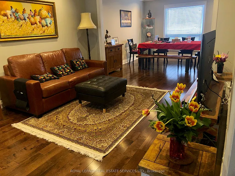 18 Sir Gawaine Pl — Photo 8