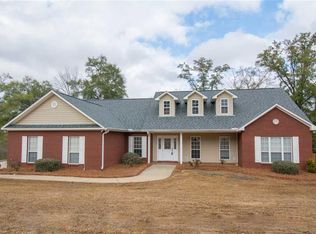 145 Comanche St, Daleville, AL 36322