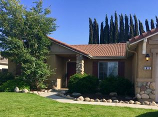1871 Pioneer Ave, Porterville, CA 93257