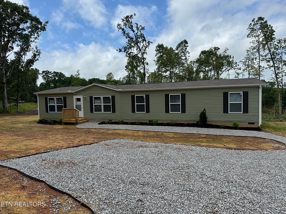 1st image of 252 Community Dr