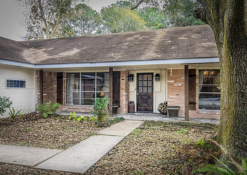 1st image of 5240 Cottonwood Cir