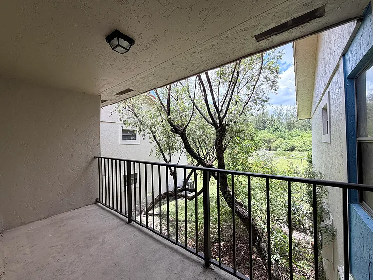 1541 Windorah Way #E — Photo 11