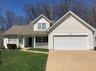 1141 Oak Hollow Dr, Imperial, MO 63052