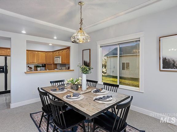 5th image of 25074 The Driving Ln