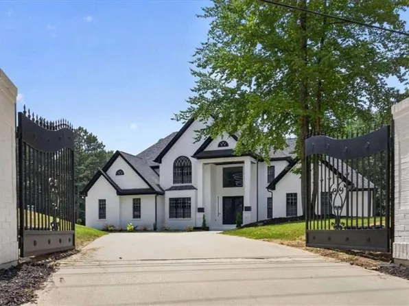 3285 Stonewall Tell Rd S, Atlanta, GA 30349