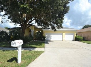 4317 Ridgemoor Dr N, Palm Harbor, FL 34685