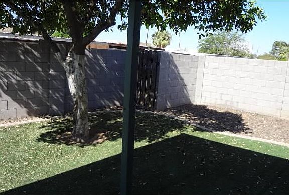 No care astro turf lawn