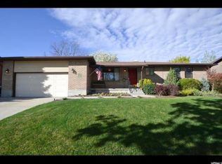 10132 S Buttercup Dr, Sandy, UT 84092