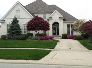5629 Golden Pond Ln, Sylvania, OH