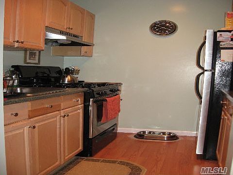 4th image of 2 Aspen Ct