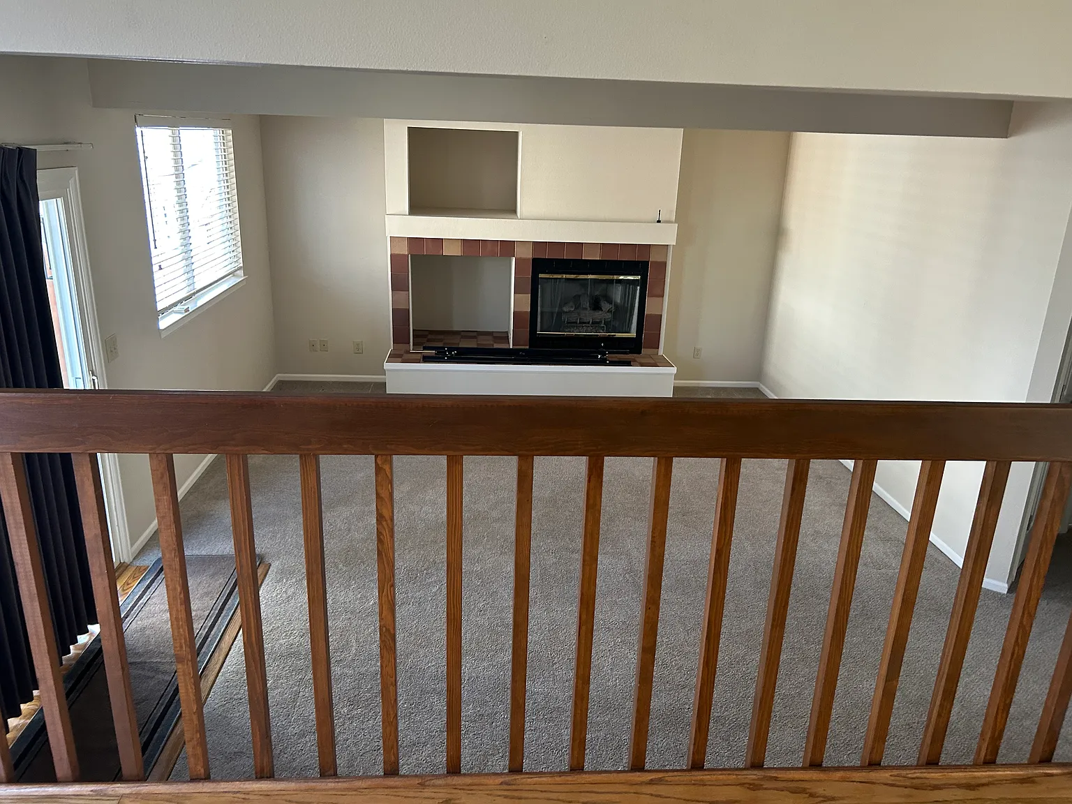 6 bed, 3774 sqft, $850 — Photo 4