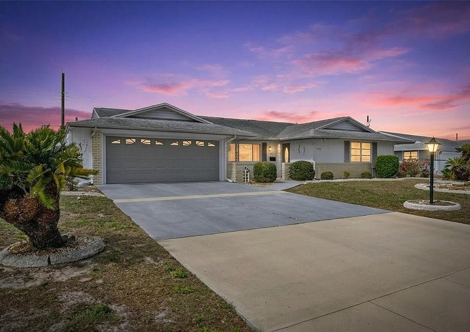 1st image of 1302 DESERT HILLS DRIVE