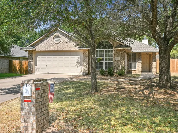 3207 Neuburg Ct, College Station, TX 77845
