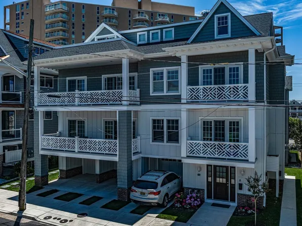 918 Delancey Pl #2, Ocean City, NJ 08226