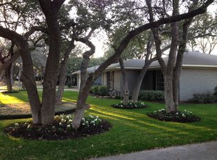 1300 Dragon Dr, Round Rock, TX 78681