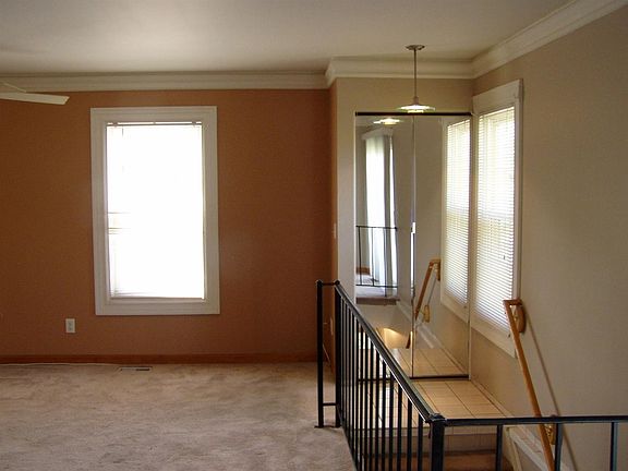 4th image of 1537 Wingate Blvd