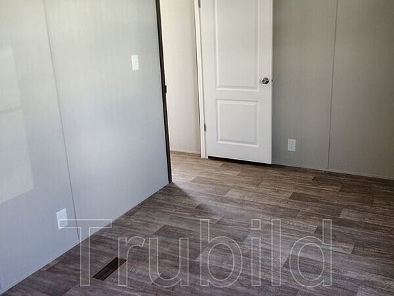 3rd image of 45 N King Richard Ct