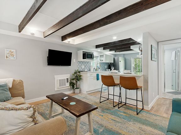 3rd image of 1676 1st Ave #B