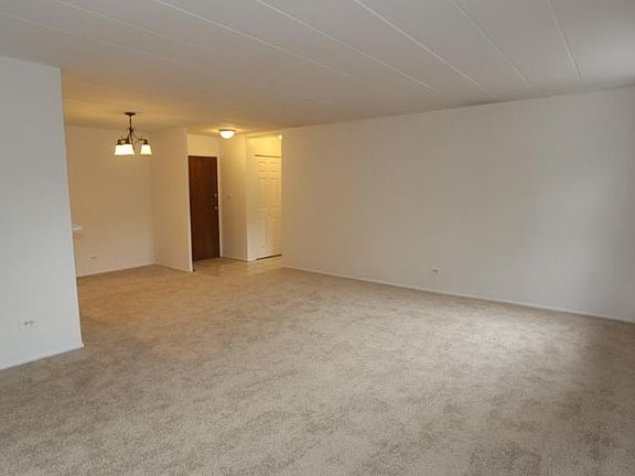 3rd image of 2351 W Jarvis Ave APT 2C