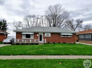 1130 Redbud Ln, Springfield, OH 45504