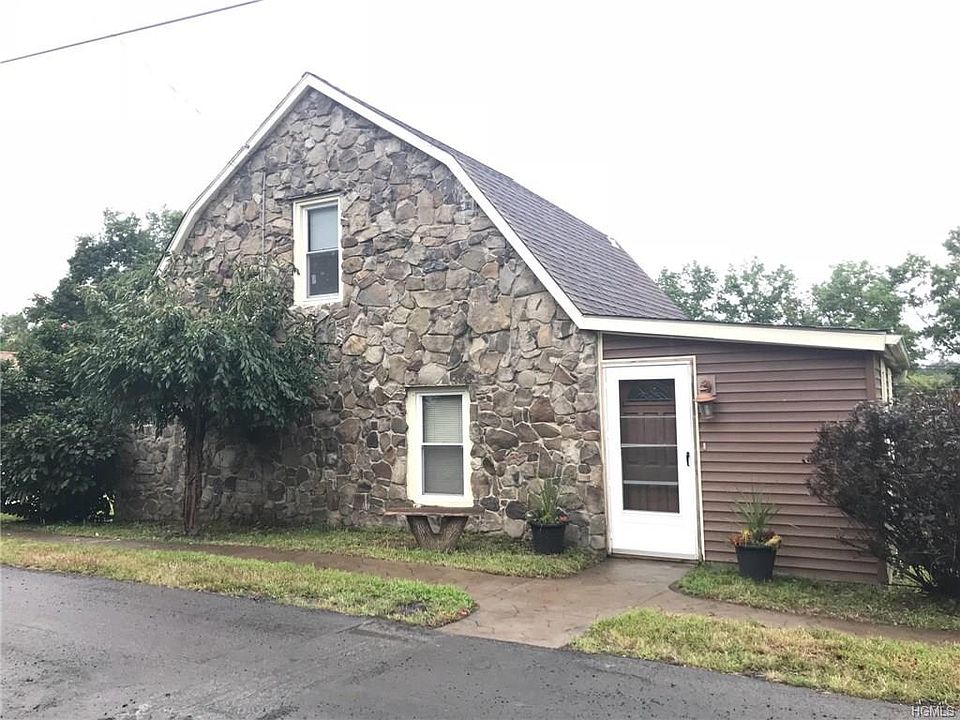 1st image of 74 Bellevernon Ave