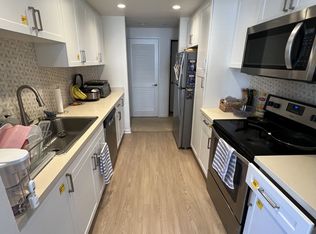 5235 Fiore Ter, San Diego, CA 92122