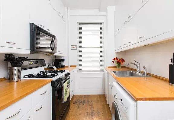 5th image of 131 E 93rd St APT 2C