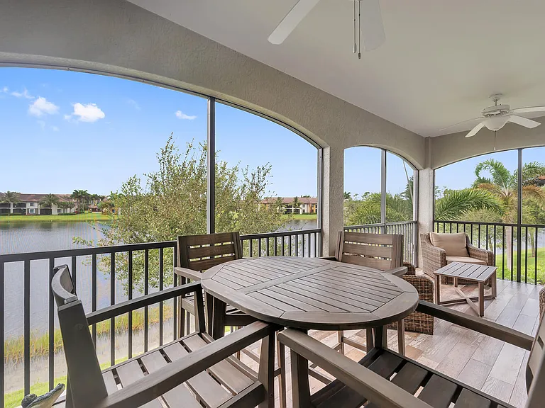 9485 Casoria Ct #202 — Photo 28