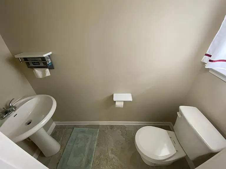 644 Oakside Pl — Photo 9