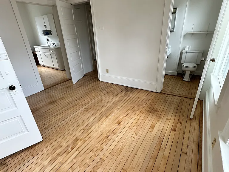 1522 N Farwell Ave #1522 — Photo 18