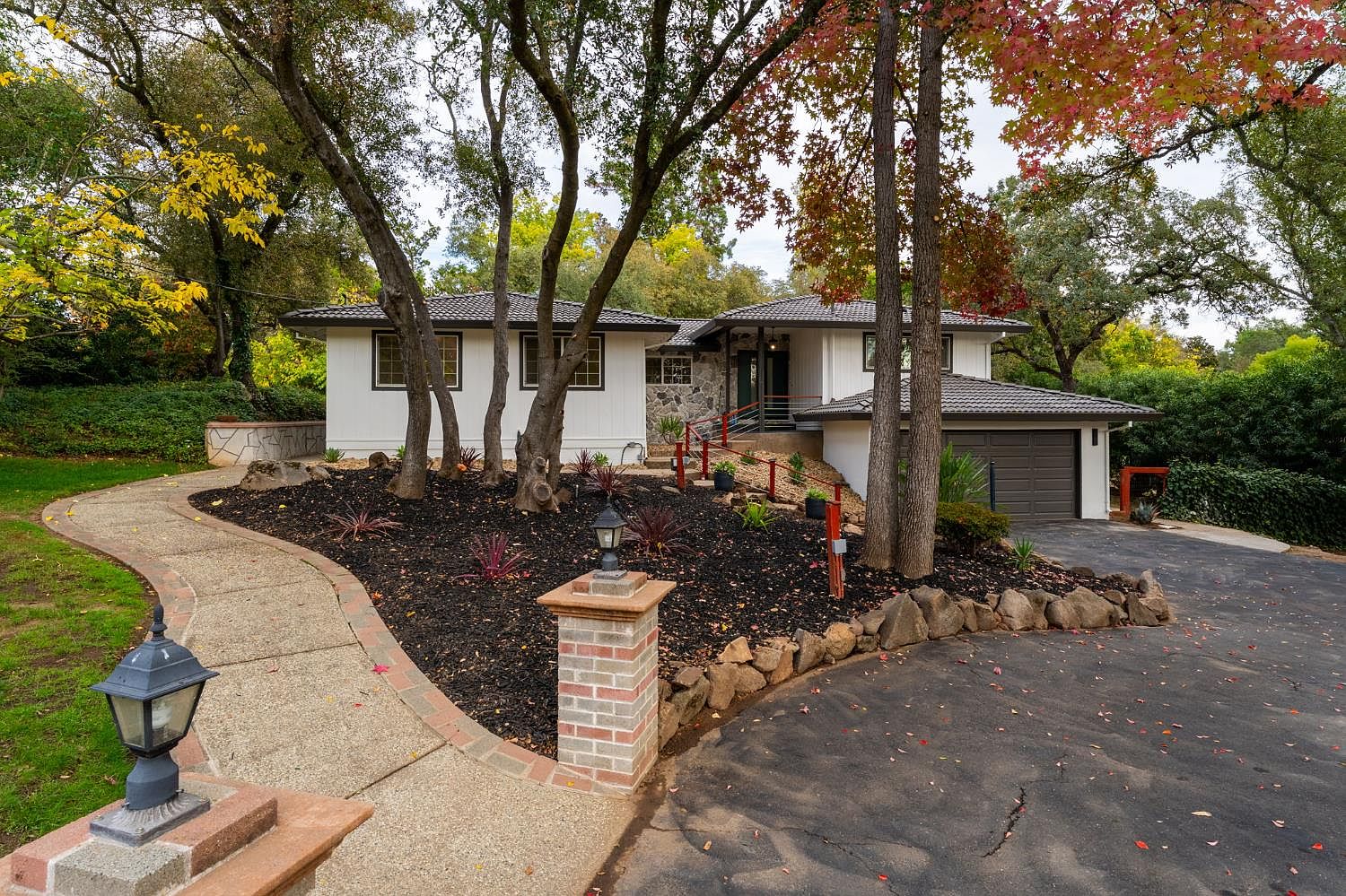 8177 N Lake Cir, Granite Bay, CA 95746 | MLS #225141249 | Zillow