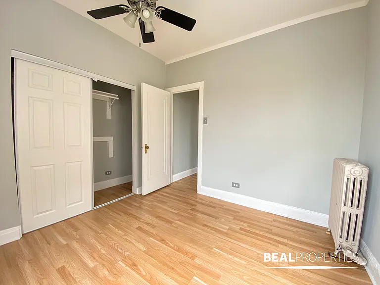 3831 N Fremont — Photo 18