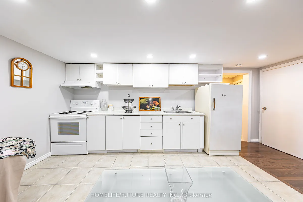 Building Photo - 795 Bermuda Ave #BASEMENT